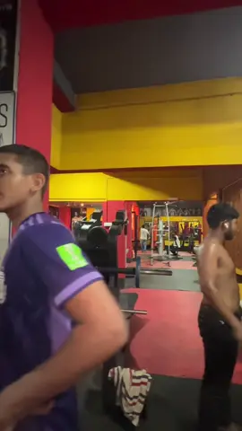 Gym santer👌❤️‍🩹#fyp #tiktok #viraltiktok #unfeezmyaccount #viral❤️‍ 