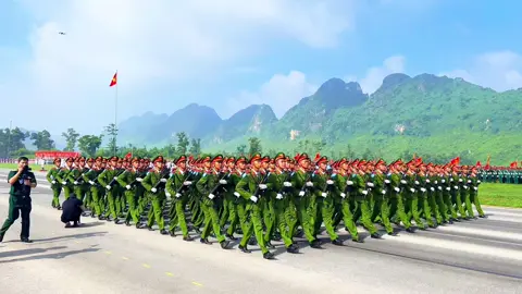 Tổng hợp luyện các lực lượng... Nhật ký A80. Khối nam học viên các Học viện, trường CAND.  #A80 #duyetbinh #dieubinh #fyp #viral #cand #xh #capcut 
