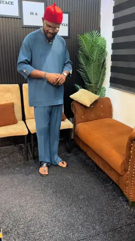 Simple & classy ONLY…💯 To order send us a Dm on WhatsApp: +2347037490142 Worldwide Delivery 🚚 ✈️  #creatorinsightsearch #goviral #fypp #unitedkingdom🇬🇧 #fyp 