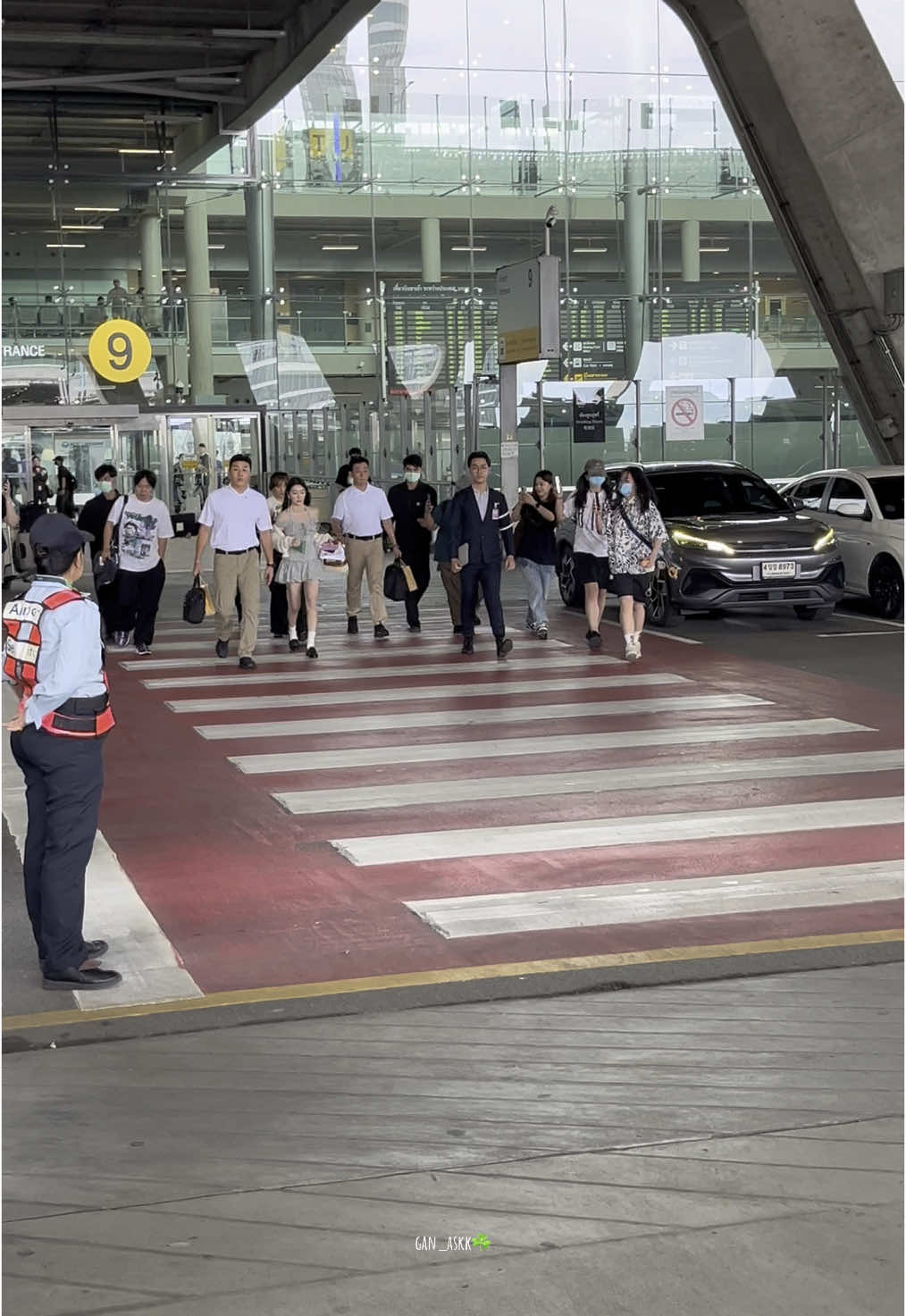Welcome to🇹🇭เจอกี่ครั้งความสวยออร่าเปนแก้วเปนแสงสุดๆ✨✨ #RedVelvet_IRENE_SEULGI #RedVelvet_IRENE_SEULGI_BALANCE_BKK #레드벨벳_아이린_슬기 #IRENE #아이린 #SEULGI #슬기 #RedVelvet #레드벨벳