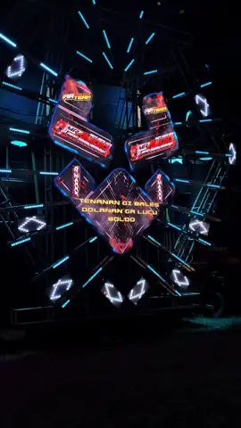 Piye bolo😂 #mraudio #mraudiosimankepungkediri #mraudiokediri #rizqilighting #qimaxxvidiotronlmj @RIZQI LIGHTING @QiMaxxx Videotron Balap 