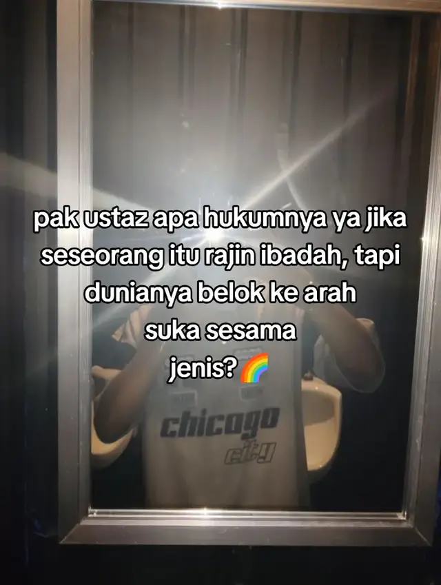 sebesar apapun dosa kita, jangan pernah tinggal solat ya.#tomboy #fhem🌈andro🌈b #fhem🌈 #fyp #viral #menjagajodohorang #pelangi🌈fyp 