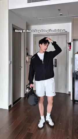 Đổi áo là khác ngayyy #bamihome 