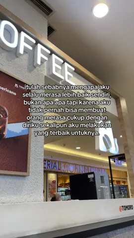 sendiri dulu gapapa kan?:) #galau #galaubrutal🥀 #sadstory #yourpage #fypage #sadvibes #sad #lewatberanda 