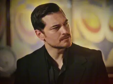 who else could it be #EşrefRüya #EşSan #demetozdemir #cagatayulusoy #fyp #eşrefrüya #eşreftek #nisanakyol #foryou #lovers #eşsanedit #esrefruyadizi #demetozdemiredit #cagatayulusoyedit #foryoupage #pageforyou #paratii #viralllllll #dizi 