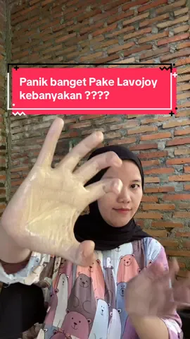 Ada yg sama ga sih? Kadang kulit kuning langsat cerah kadang kuning langsat gelap, kalo pas kuning langsat gelap gini aku pake yg shade 02, hasilnya juga cakep gaees, gabisa berkata kata lagi sama body serum tone up nya lavojoy #lavojoy #bodyserum #cewetoneup 