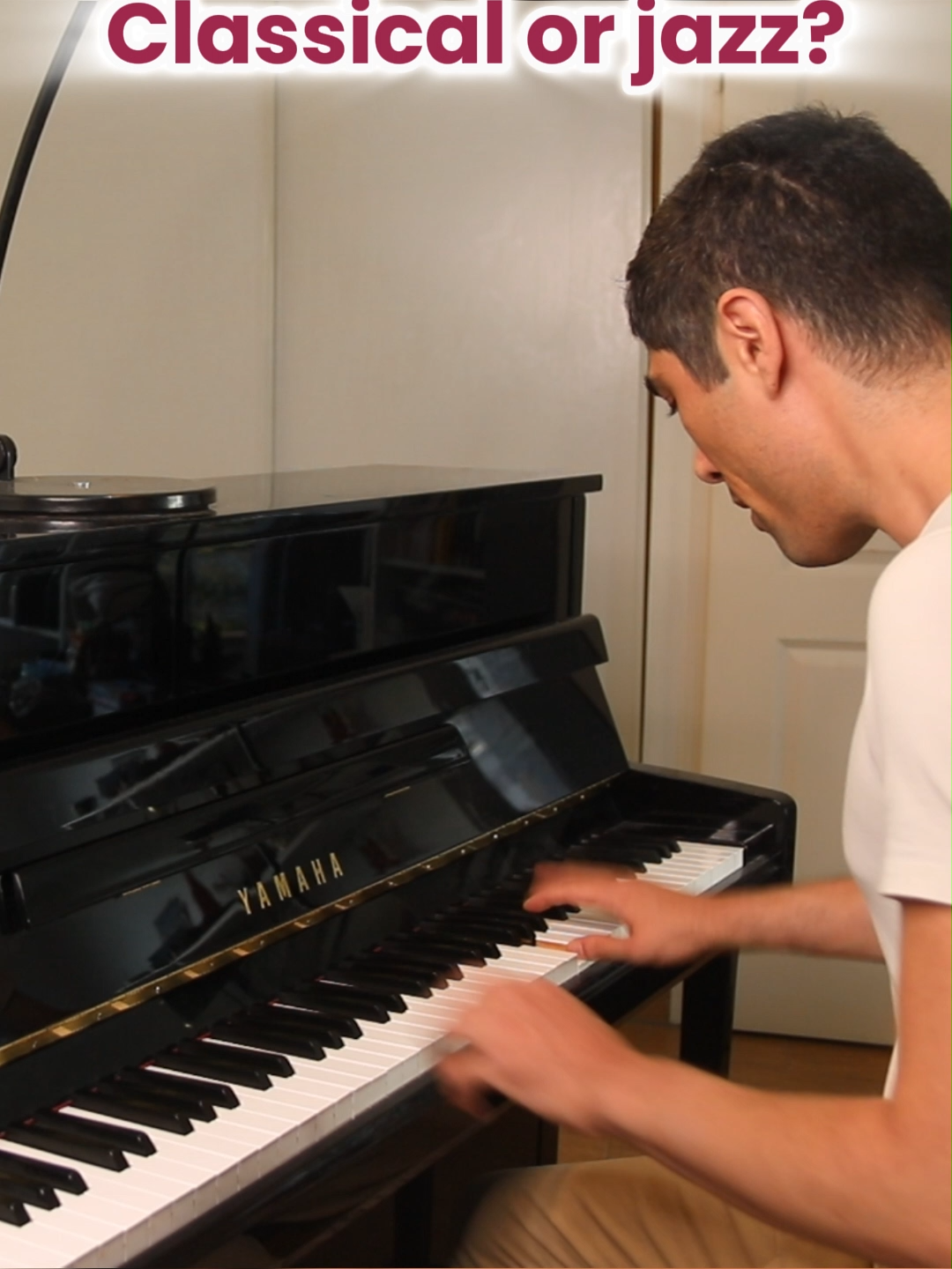 Classical? Jazz? I just know it swings 😏  👉 If you also love old-school jazz, subscribe 😉  🎼 Sheet music available on my website (link in bio) #stridepiano #pianotok #jazzpiano #classicalmusic #crossovermusic #musictok