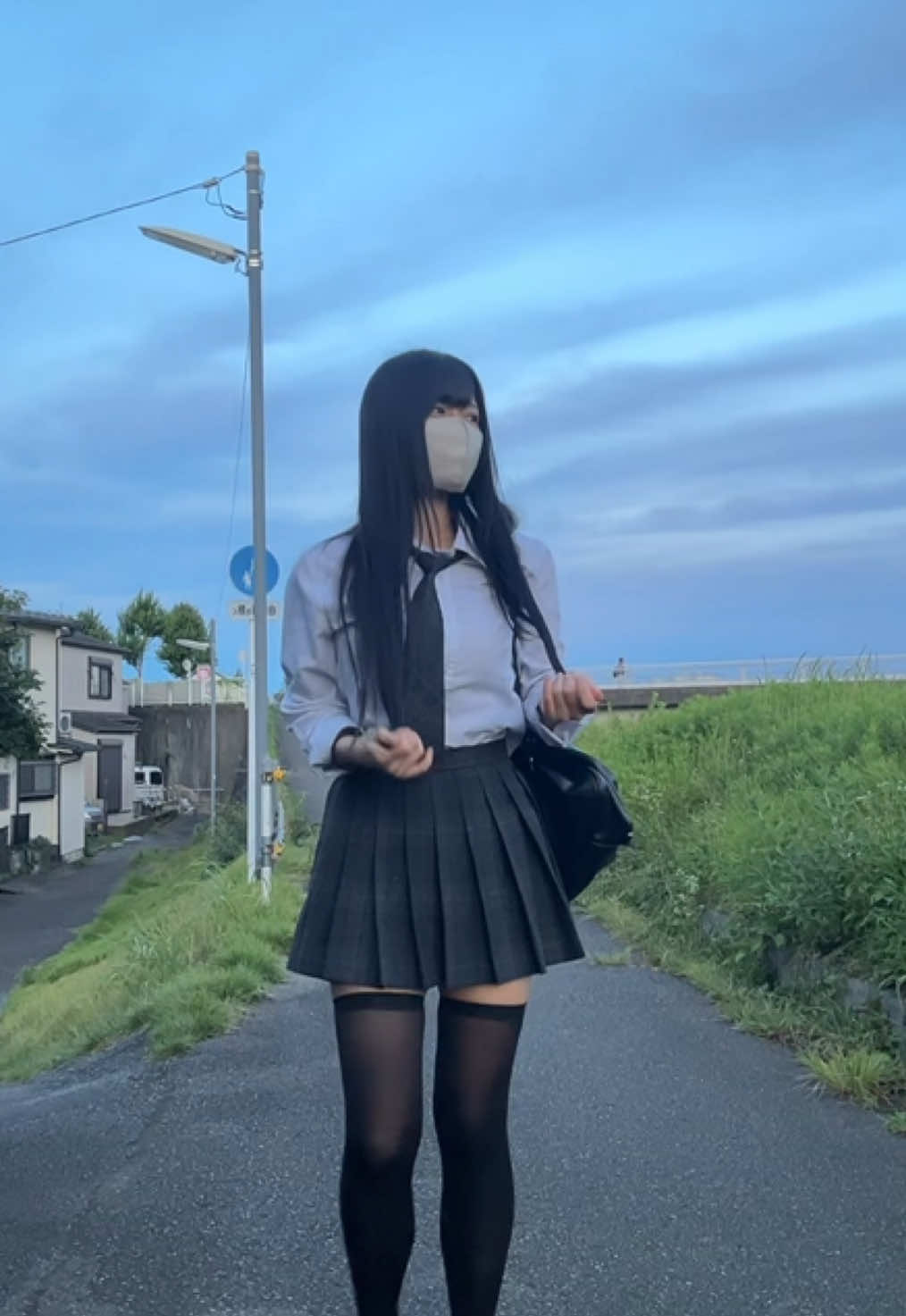 褐色な肌は夏にぴったり