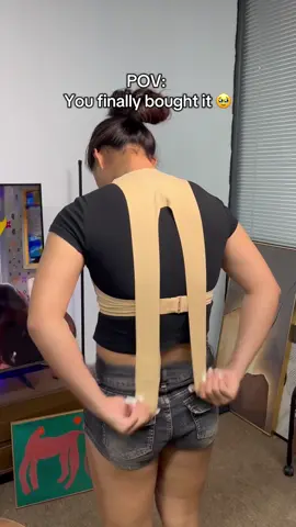 Never going back to a regular bra 😩🤯🍒 #fyp #bra #supportivebra #lifting #posture #women #scoliosis 