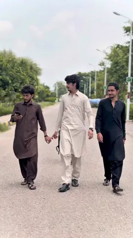 Finally 1 year wasted in uni 😂🫶🏻🌸#foryou #foryoupage #fppppppppppppppppppp #afridyan #universitylife #pakhtoon #viral #fypシ゚ #fpy #creatorsearchinsights #fypシ゚viral #kustuniversity #kustian #fyp #pakhtooncrew #afridyan💪✌️😎 #foryou #foryoupage @メรメ𝐀nwⱥrZai多ﾂ༒︎ @Fawad Khattak @🚩 قاضی ابوبکر افريدى🚩 