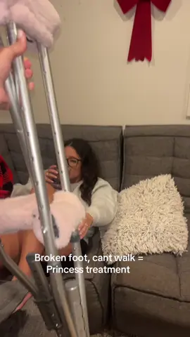 Broken foot summer 2025 #castedleg 