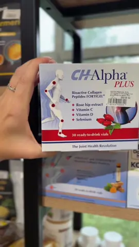 CH-Alpha Plus Collagen este colagenul buvabil de încredere, recomandat pentru menținerea sănătății oaselor, cartilajelor și tendoanelor. ✔️ Formulă lichidă, cu absorbție rapidă ✔️ Colagen bioactiv + acid hialuronic ✔️ O fiolă pe zi, fără bătăi de cap 📍Te așteptăm la Biostore, pietonala Corvin – Hunedoara. #Biostore #biostorehunedoara #hunedoara #magazinnaturist  #colagenlichid #chalpha #colagenbuvabil #biostorehunedoara #articulatiisanatoase #ingrijiredininterior #cartilajesanatoase #colagenplus #sanatatedininterior #hunedoara