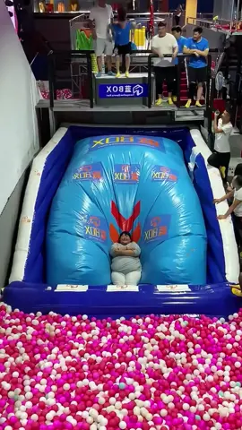 #trampoline #fyp #comfortable #play #Entertainment #funny #fun #happylife #playground #happyvideo 