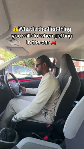 ⚠️What is the first thing you will do when getting in the car 🚗 #drivingtesttips #drivingtest #firsttimepass #drivingtestsuccess #learner #fyp #somalitiktok 