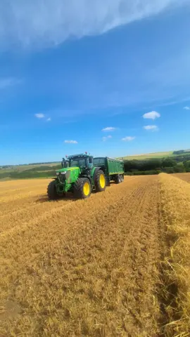 summer off to a good start! #harvest25 #johndeere #claas #fyp 