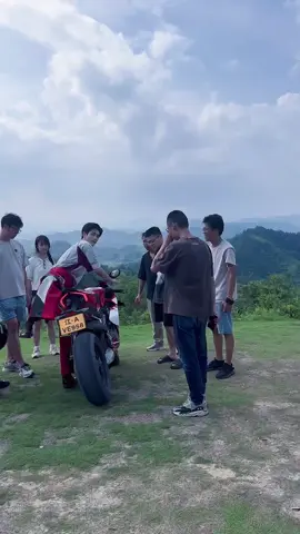 wooww cakep banget brondongku😍😍 #yangpengcheng #fyp #aktorganteng #shortdramachinese 