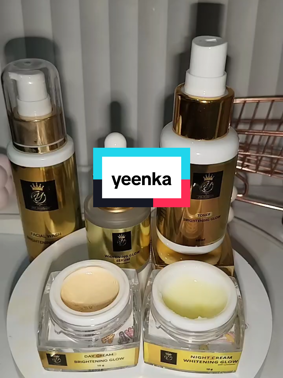 yeenka beauty care skincare tercinta😘 wajah cerah glow PTH maksimal😘😘😘#rekomendasicreamwajah #yeenkabeautycare #skincarebagus #yeenkabeautycare #skincareamanbpom #sunscreenflek 