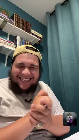 Nachid avec les buts de Ronaldo 😂 Pour chaque personne qui a besoin de conseils qui a des questions ou qui a juste besoin de parler n’hésite pas à passer dans nos lives  #islamic_video #islamic #rappels_islam #allah❤️ #muslimtiktok 