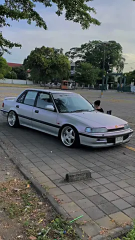 Setitik warna dapat merubah segalanya😁 #bowileautogarage #fyp #fypppp #90s #grandcivicfamilyindonesia #grandcivicindonesia #grandcivic #grancivicfamilysolo #gcfsolo #stance #stanceindonesia #civictua #sedan #hondagenk #civic #oracivicoraasik #surakarta #surakarta90s #mangkunegaran 