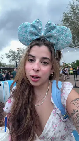 throwback from my birthday 🩵 then it rained the rest of the day #epcot #flowerandgardenfestival #disneyfood 