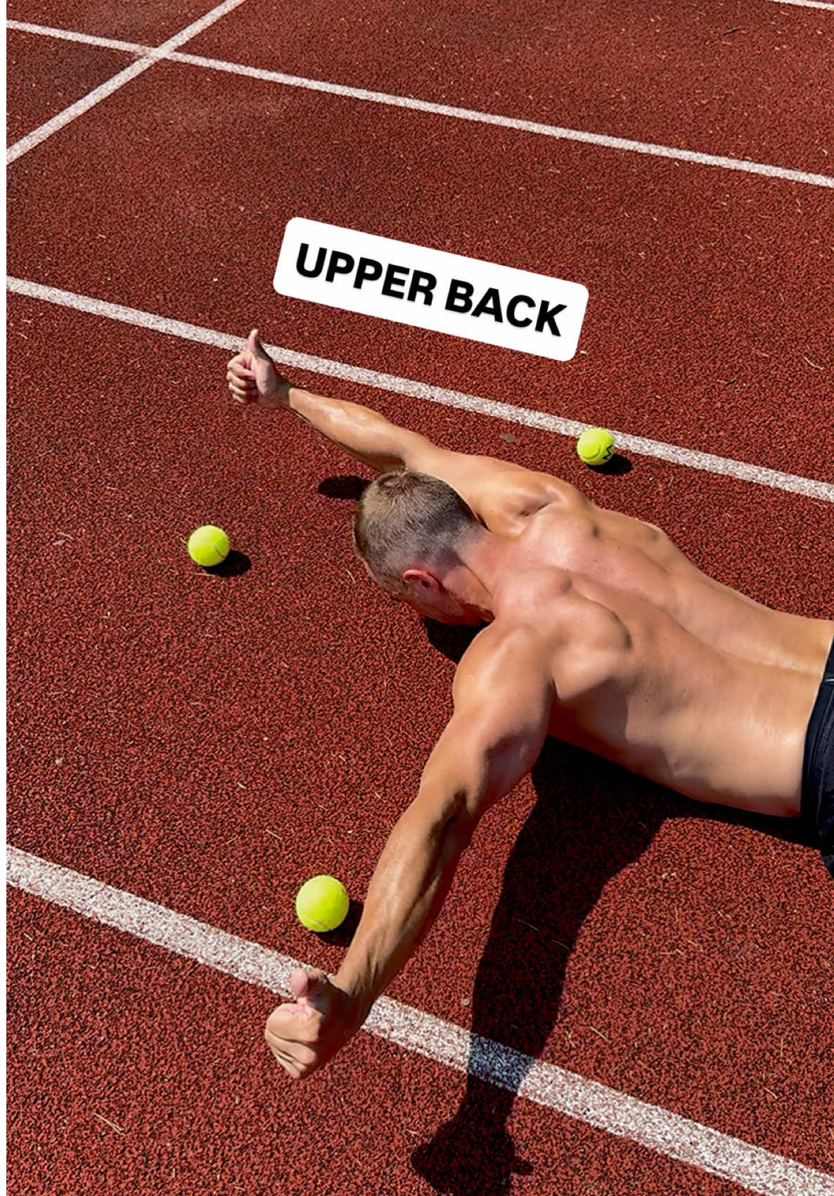 📏 These small lifts help fix your posture and make your shoulders feel better. 🙌 Lifting your arms like this builds shoulder strength and control. 🧠 It trains your body to move better — that’s mobility and stability working together. 💪 For most people, these lifts also build strength. #jointhealth #shouldermobility #postureexercises #upperback 