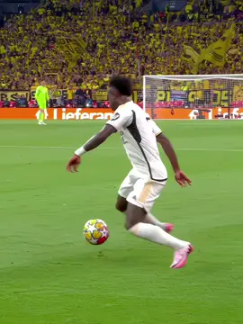 Vini jr💫#fyp #videoviral #for #vinicius #championsleague #edit 