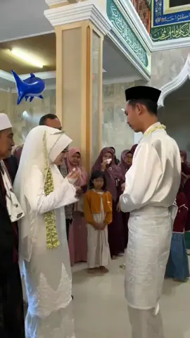 Aa,untuk semua do'a yang kita langitkan semoga Allah senantiasa memberikan kelancaran keberkahan untuk setiap Langkah dalam rumah tangga kita, terimakasih untuk semua janji yang udah aa tepati,semoga Aa bisa menjadi suami yang bertanggung jawab dan selalu Istiqomah💍💖 #trendingtiktok @bang_j #masukberandafyp #fyp #wedding #nikah #fyp #fypシ゚viral🖤tiktok #fyppppppppppppppppppppppp #nikahmuda #xybca#masyaallahtabarakkallah 
