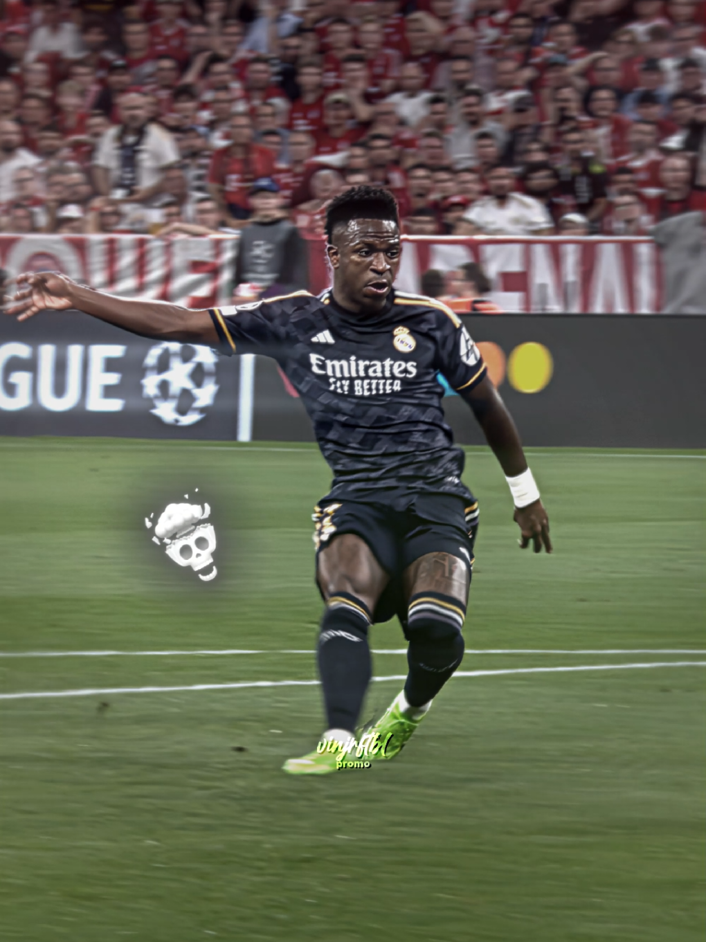 Vini jr Puskas Golazo 🔥😍 ( 3/4 ) | #aftereffect #edits #realmadrid #vinicius #vinijr #bayernmunich #ucl #4k #videoviral #footballedit #blowitup 