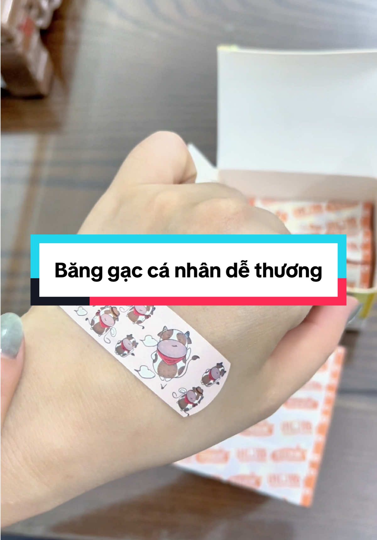 Băng gạc cá nhân với nhiều họa tiết siêu đang yêu #lonanguyen1102 #banggaccanhan #miengdancanhanhoathinh #freeship #muataitiktok 