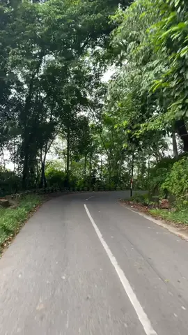 Salah satu jalan paling ekstrim di Kalimantan Barat #vandering #bengkayang #bengkayangkalbar #bengkayangkalimantanbarat🌻🖤 #kalbar 