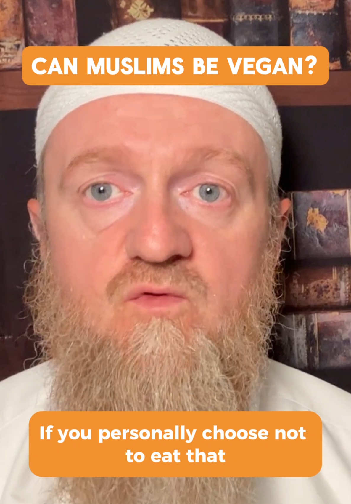 “Is it permissible for a Muslim to be vegan?” If you’re a revert sister and have questions about Islam, feel free to submit them through the link in our bio. #askasheikh #askaquestion #muslimah #muslim #question           