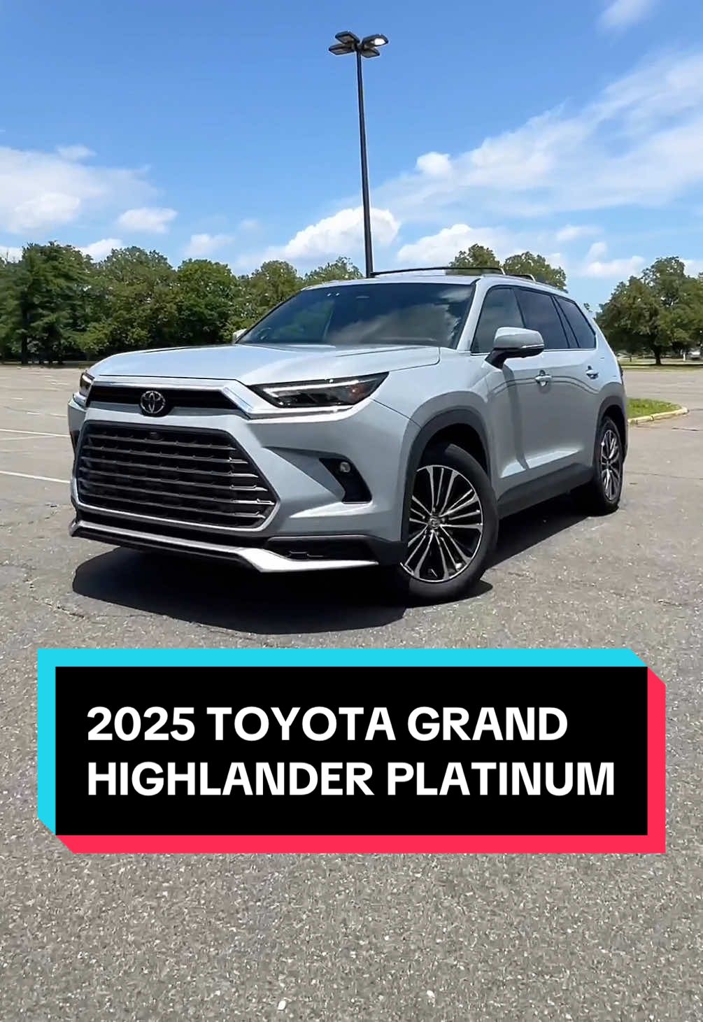 FULLY LOADED Toyota Grand Highlander or Lexus TX? #toyota #grandhighlander #suv #lexus #cartok #carsoftiktok 