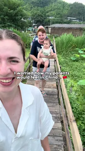 I dreamed of them experiencing life here in China — and now they’re finally here 🇨🇳