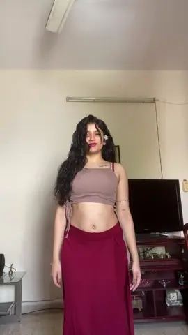 Hlo yaluwane mge first tictok eka adupadu thiynwnm kiynna hdgnna #viral #srilankan_tik_tok🇱🇰 #dancing #relatable #sinhala #hotgirl #trending #xybca #abcxyz 