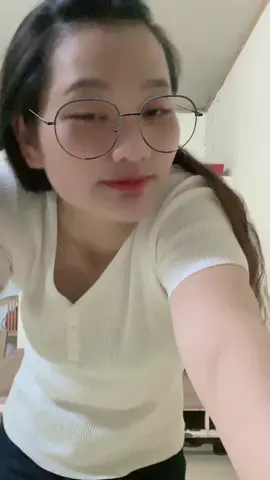Nghe nhạc đoán chương trình đi chị @Mét 64❤️.cứ nổi bản nhạc này là sao.#tinhthuytinh997 #xhuongtiktok 