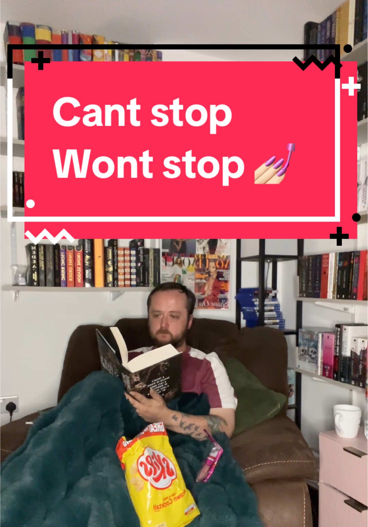 We love one more chapter 😂  #BookTok #booktoker #readingvibes #shieldofsparrows #fpy 