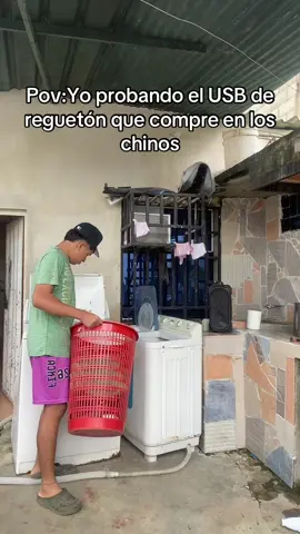 Mi abuela que 😨? #humor #viral #usb #regueton #chinos #soyroyeroficial 