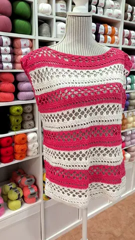 La tendencia del verano, rayas y calados!!!! Os dejo está maravilla tejida en #bambu de @Rosascrafts , @Ana de Guillena tiene el poder jajajajaja