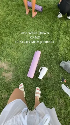 I’m so proud of myself!! I’ve lost 2lbs and have more energy than before! I can’t wait to make this my lifestyle🤍💪🏼 #sahmlife #firsttimemom #postpartum #postpartumjourney #weightloss #momworkout #toddlermom 