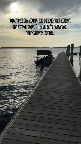 Hurting others won’t fix you.  #boat #boatlife #1860 #lakeday #lake #fyp #foryou #foryoupage #quoteoftheday #quotes #inspireothers 