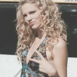 Marry me Juliet, you'll never have to be alone #taylorswift #fearless #speaknow #red #1989 #reputation #lover #folklore #evermore #midnights #ttpdtaylorswift #viral #viralvideo 