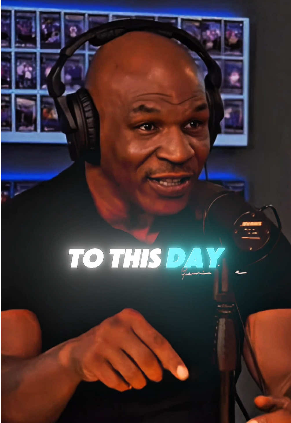 Mike Tyson on the greatest rapper of all time🐐 #2pac #notoriousbig #miketyson #biggie #tupac 