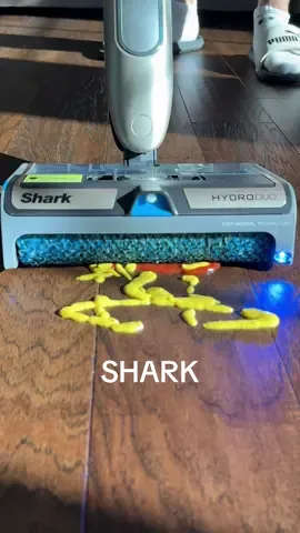 Vacuum and wash your floors in one go? Yeah… I’m never going back✨😻🙌🏽 @Shark Home  . . #sharkhydroduo #hydroduo #sharkvacmop #sharkhome 