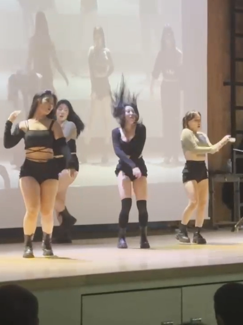 문의는 #찬조뎀#댄스부 #찬조공연