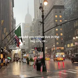 video credits: @𝜗𝜚˚⋆🍂 #newyork #nyc #smalltown #pinterest #fall #autumn #moodboard #aesthetic #downtowngirl #fyp 