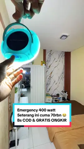 Lampu Emergency 400 Watt Super Terang Bgt Woy 😭 Stok rebutan belinya di keranjang kuning pojok kiri bawah video ini ya . Lampu Ufo ini bisa nyala tahan sekitar -+ 8 - 10 jam #lampu #lampuemergency #lampuufo #lampuemergency400watt #senter #wibgajian 