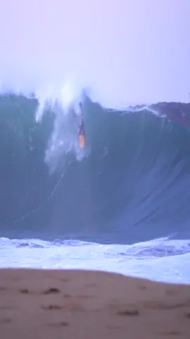 Scary Wave #waves #beach #fylpシviralシ 
