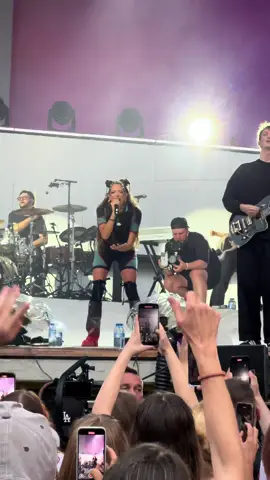 WENN DAS LIEBE IST DANN WILL ICH SIE NICHT❤️ #ninachuba #concert #foryou #foryoupage #fyp #fy #viral #wenndasliebeist 