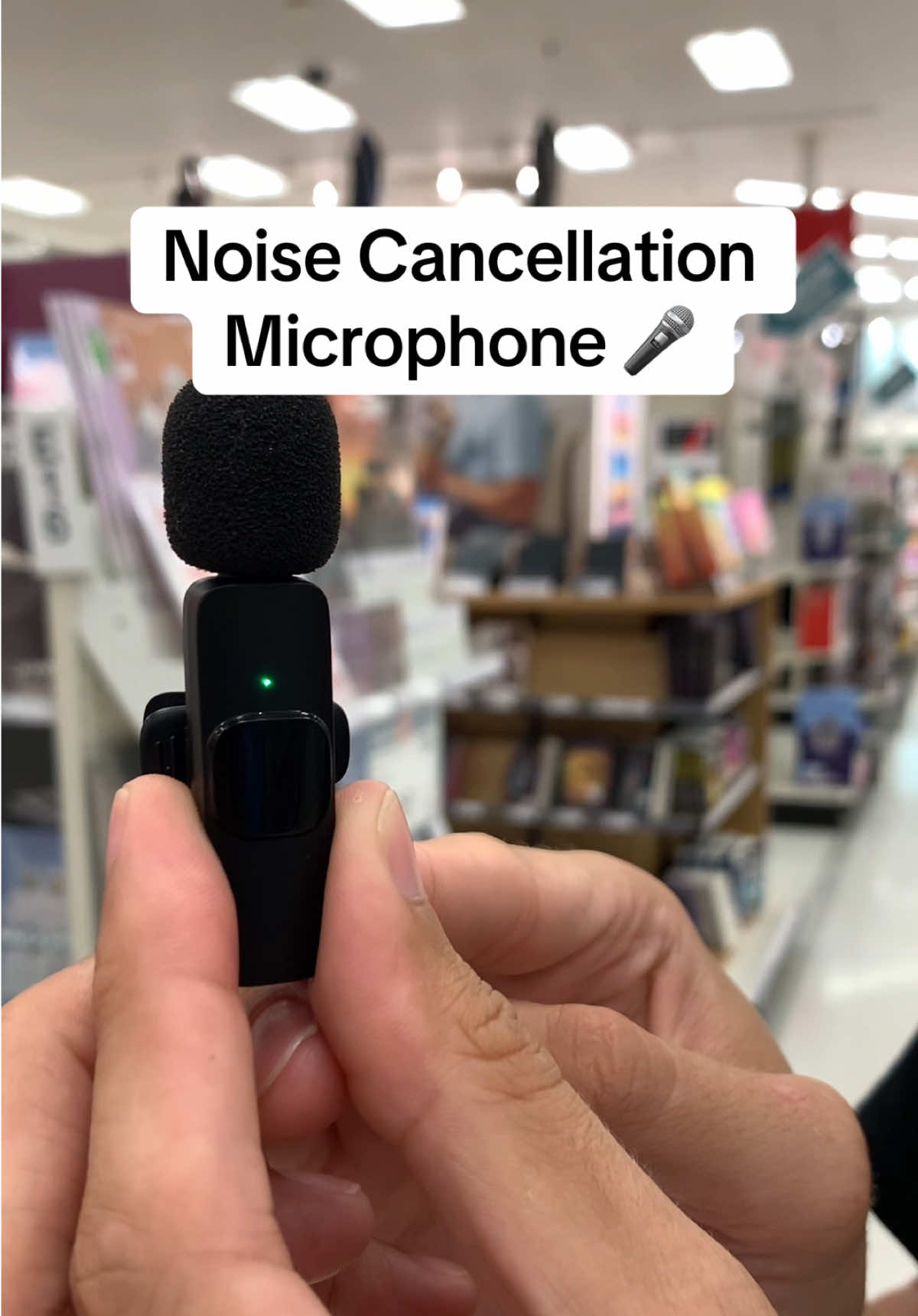 It cancels all background noise 🔥 #fyp #xyzbca #tiktokshop #viral #foryoupage 