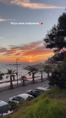 Nebra m3ak sûrement ❤️‍🩹.                        #☀️ #algeria #❤️ #sunset #abdougambetta #été2025 